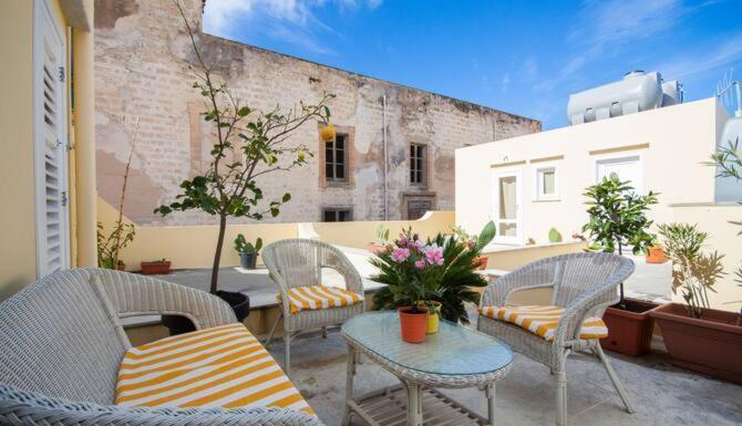 Angelo Apartments & Rooms Trapani Eksteriør billede