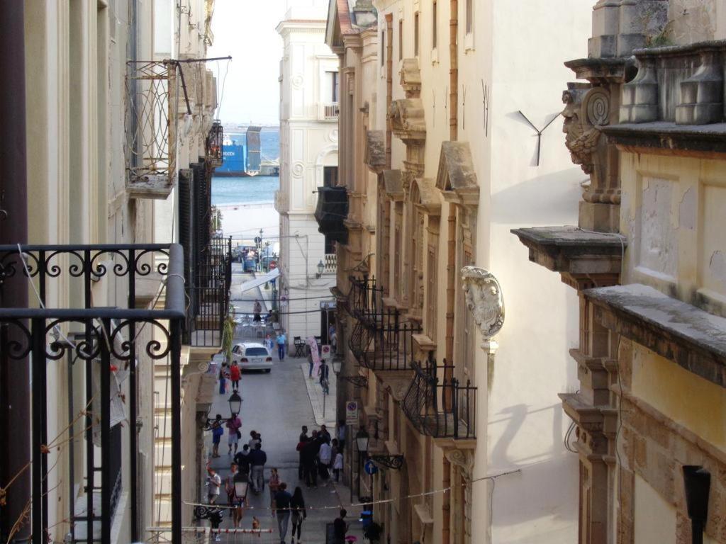 Angelo Apartments & Rooms Trapani Eksteriør billede